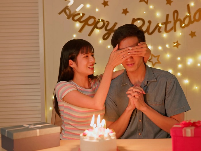 Romantic Birthday Wishes to Express Your Love